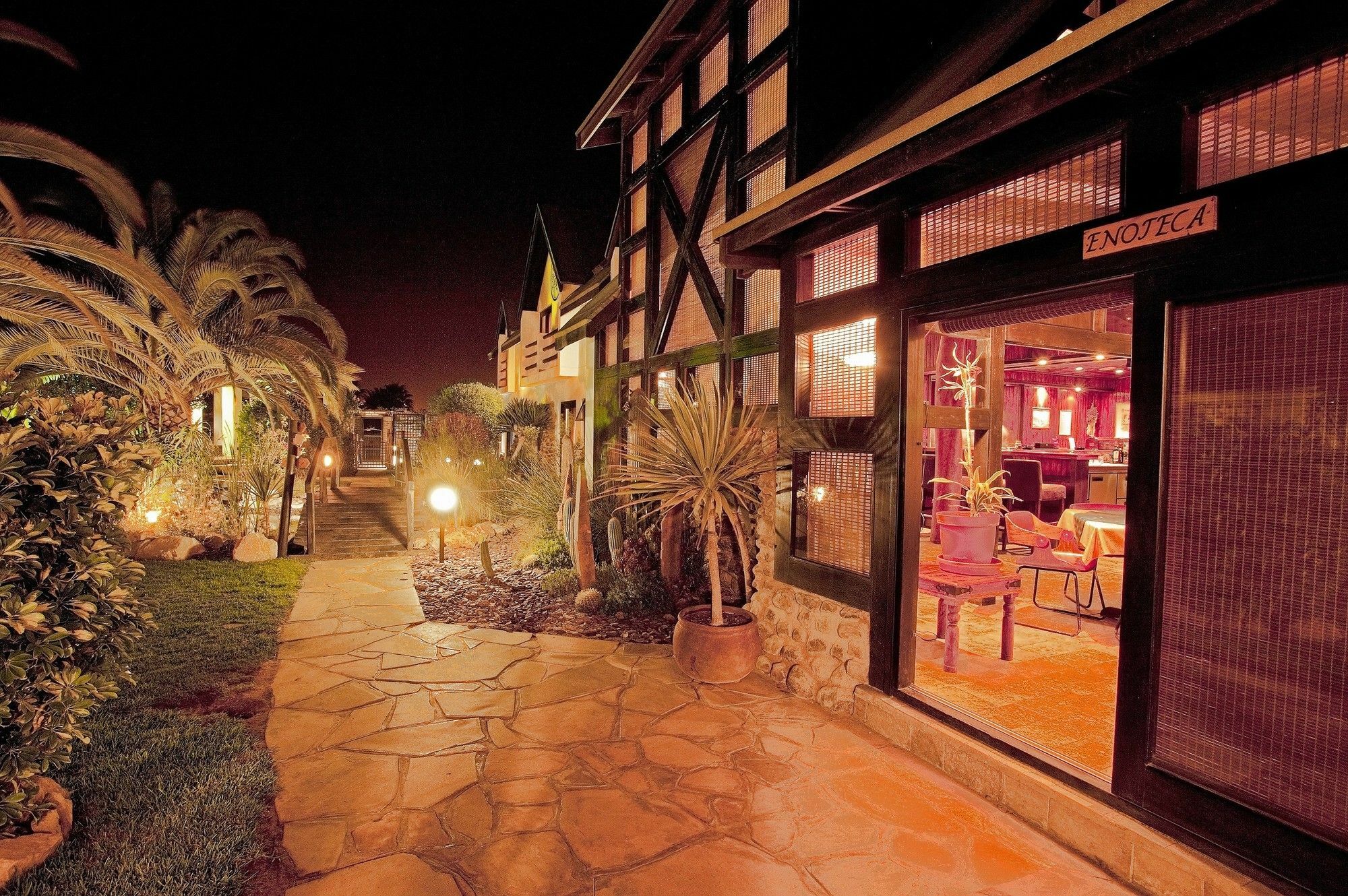 Giardino Boutique Hotel ซวาคอปมุนด์ ภายนอก รูปภาพ